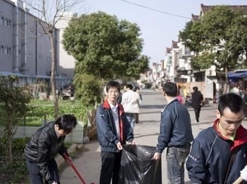 中國行政中心 環衛從華冠做起