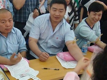 上海厂 “滴血润新生 无限爱心” 活动